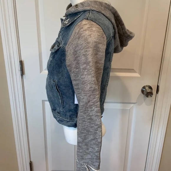 Free People - Throwback Distressed Blue Denim Combo Jacket w/ Hood - Picture 6 of 7